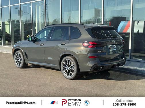 Dravit Grey Metallic 2026 BMW X5 M60i