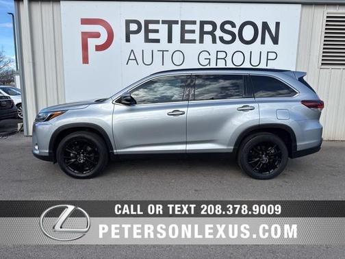 2019 Toyota Highlander SE