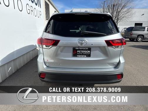 2019 Toyota Highlander SE