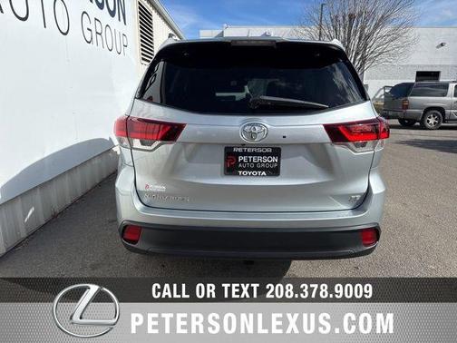 2019 Toyota Highlander SE