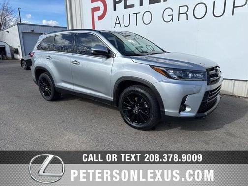 2019 Toyota Highlander SE