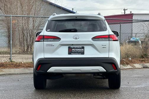 2023 Toyota Corolla Cross XLE