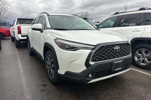 2023 Toyota Corolla Cross XLE