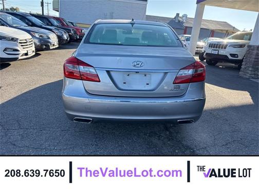 2012 Hyundai Genesis 3.8