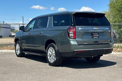 Silver Sage Metallic 2024 Chevrolet Suburban Premier
