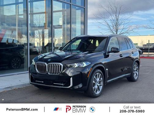 Black Sapphire Metallic 2026 BMW X5 PHEV xDrive50e