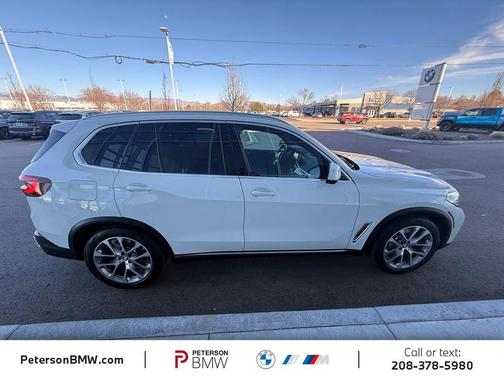 2023 BMW X5 xDrive40i