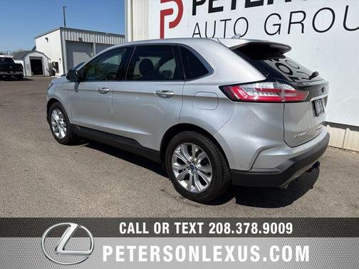 Ingot Silver Metallic 2019 Ford Edge Titanium