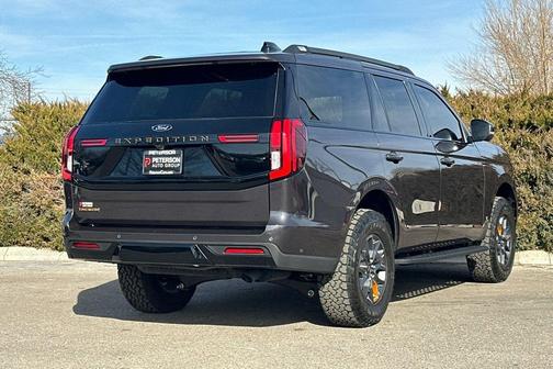 2025 Ford Expedition Tremor