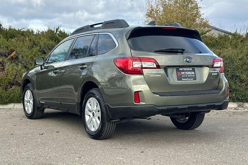 2016 Subaru Outback 2.5i Premium