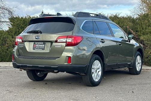 2016 Subaru Outback 2.5i Premium