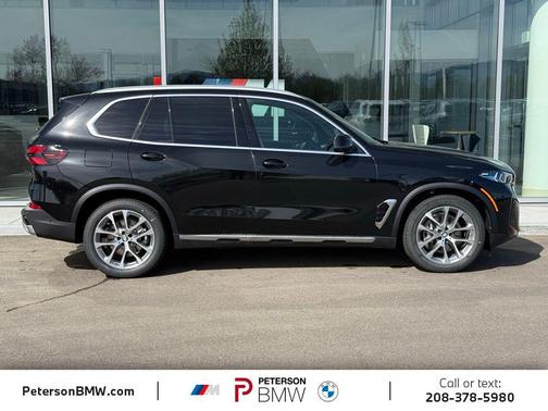 Black Sapphire Metallic 2026 BMW X5 xDrive40i