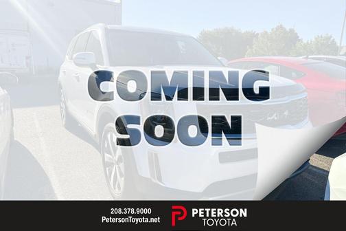 Glacial White Pearl 2022 Kia Telluride S