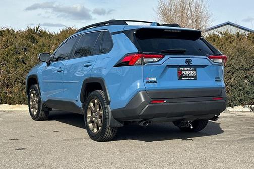 2023 Toyota RAV4 Hybrid Woodland Edition