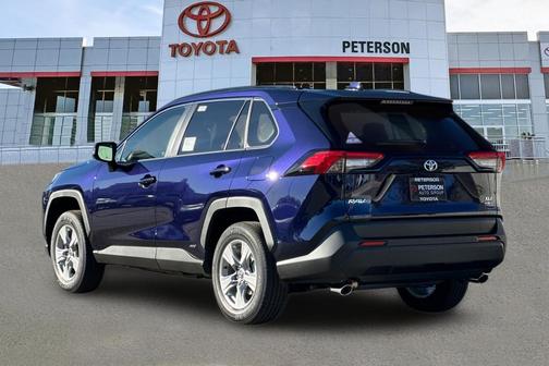 2025 Toyota RAV4 Hybrid XLE