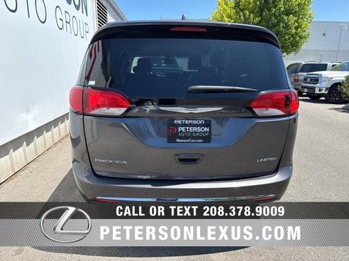 2017 Chrysler Pacifica Limited