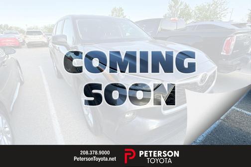Magnetic Gray Metallic 2023 Toyota Highlander LE