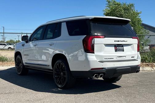 White Frost Tricoat 2025 GMC Yukon Denali Ultimate