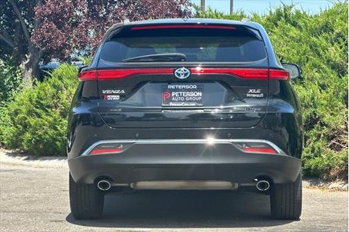 2022 Toyota Venza XLE