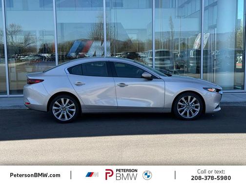 Platinum Quartz Metallic 2023 Mazda Mazda3 FWD w/Preferred Package