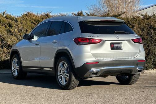2021 Mercedes-Benz GLA 250 Base 4MATIC