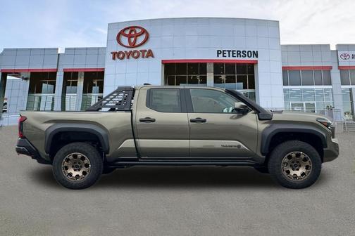 2026 Toyota Tacoma Hybrid Trailhunter