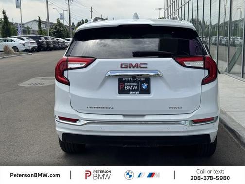 2024 GMC Terrain Denali