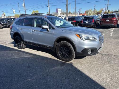 Ice Silver Metallic 2015 Subaru Outback 2.5i Limited