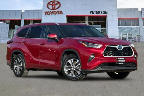 2022 Toyota Highlander Hybrid XLE