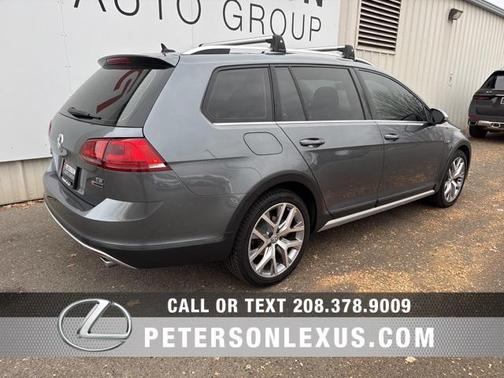 2017 Volkswagen Golf Alltrack 4Motion