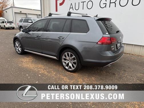 2017 Volkswagen Golf Alltrack 4Motion