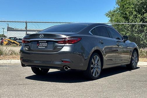 Machine Gray Metallic 2021 Mazda Mazda6 Touring