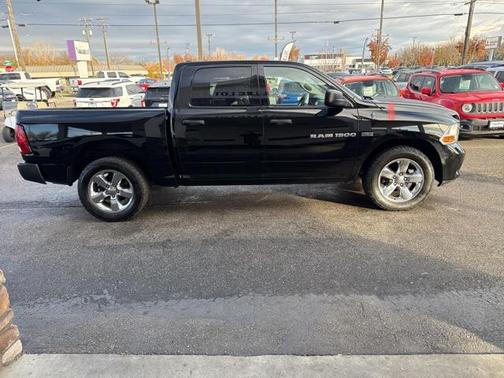 2012 RAM 1500 ST