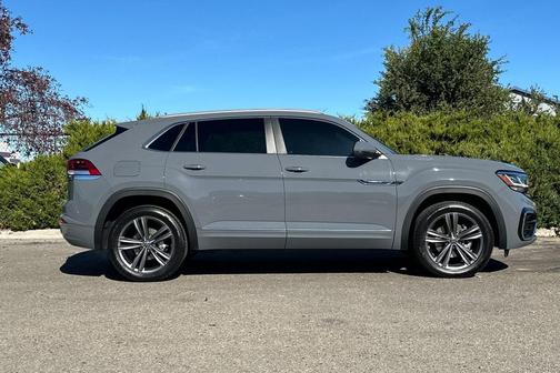 2022 Volkswagen Atlas Cross Sport 3.6L V6 SEL R-Line