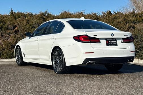 2022 BMW 530 i xDrive