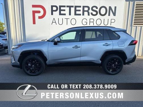 2024 Toyota RAV4 Hybrid SE