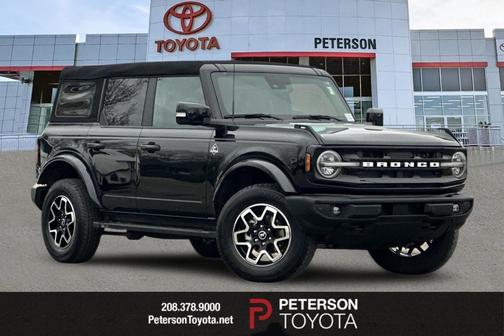 2023 Ford Bronco Outer Banks