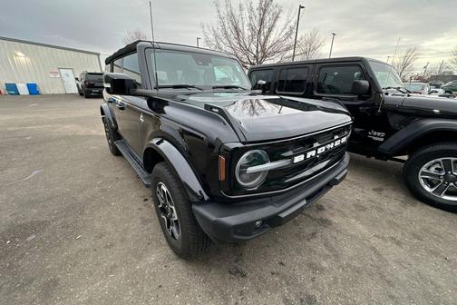 2023 Ford Bronco Outer Banks