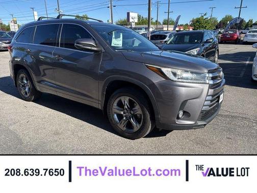 Predawn Gray Mica 2017 Toyota Highlander Limited Platinum