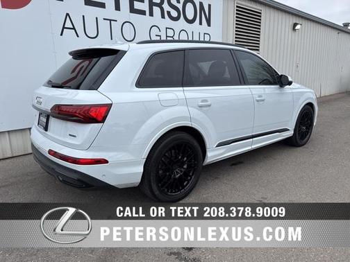 2024 Audi Q7 55 Prestige