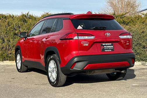 2022 Toyota Corolla Cross LE