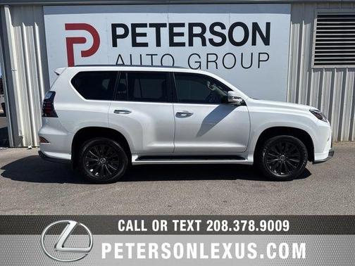 Eminent White Pearl 2023 Lexus GX 460 Premium