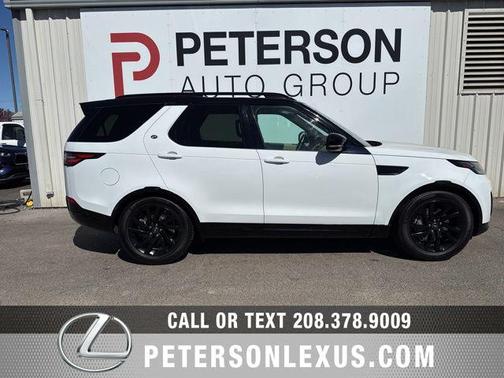 Fuji White 2020 Land Rover Discovery Landmark Edition