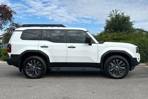 2025 Toyota Land Cruiser Base