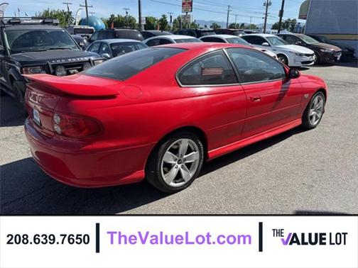 2004 Pontiac GTO Base