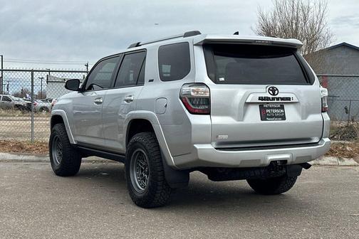 2022 Toyota 4Runner SR5 Premium