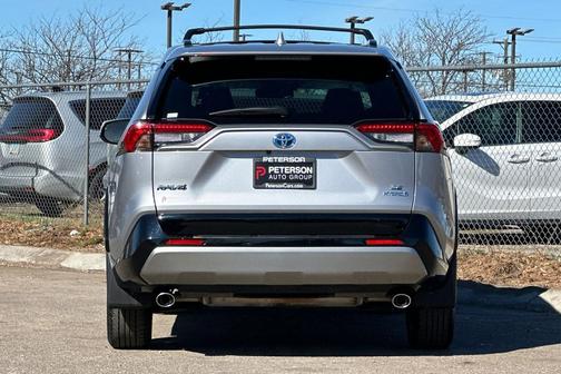 2024 Toyota RAV4 Hybrid SE