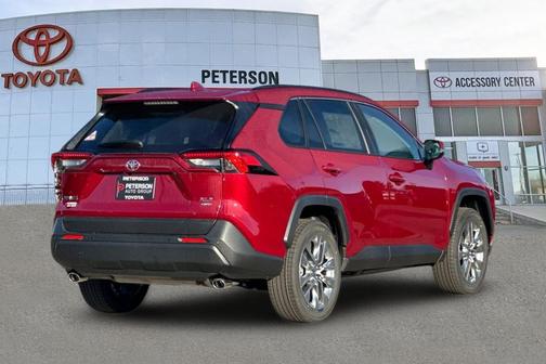 2025 Toyota RAV4 XLE Premium