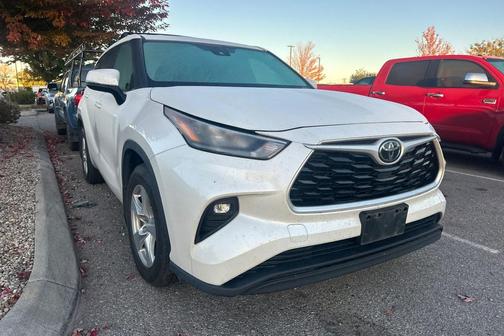 2020 Toyota Highlander LE