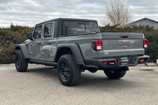 2022 Jeep Gladiator Mojave 4x4